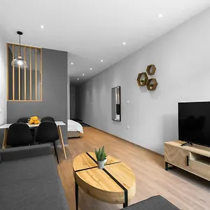 Noema, Nilie Hospitality Mgmt Apartment